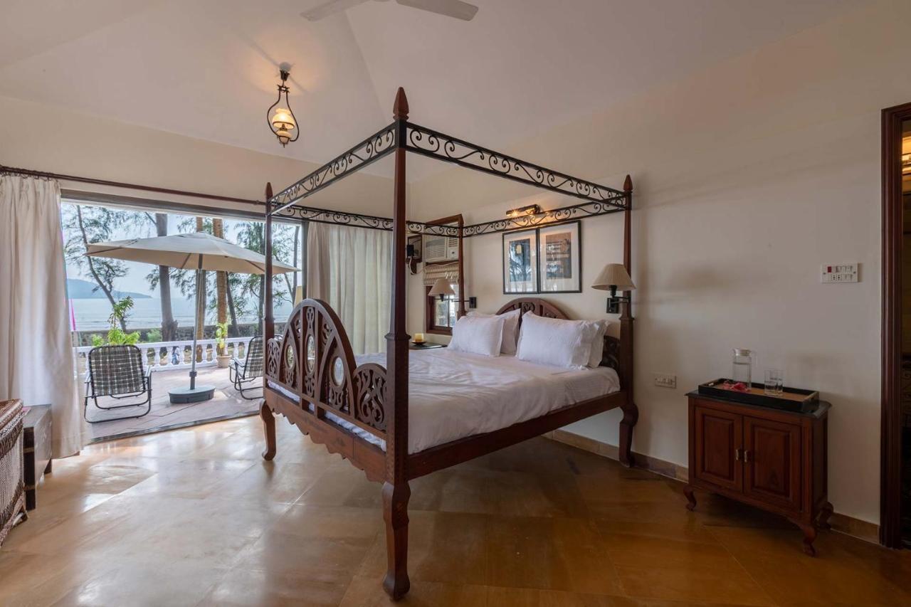 Casa Del Mer By Stayvista - Nearby Beach With, Sea-View Rooms & Coconut Farm Alībāg Exterior foto