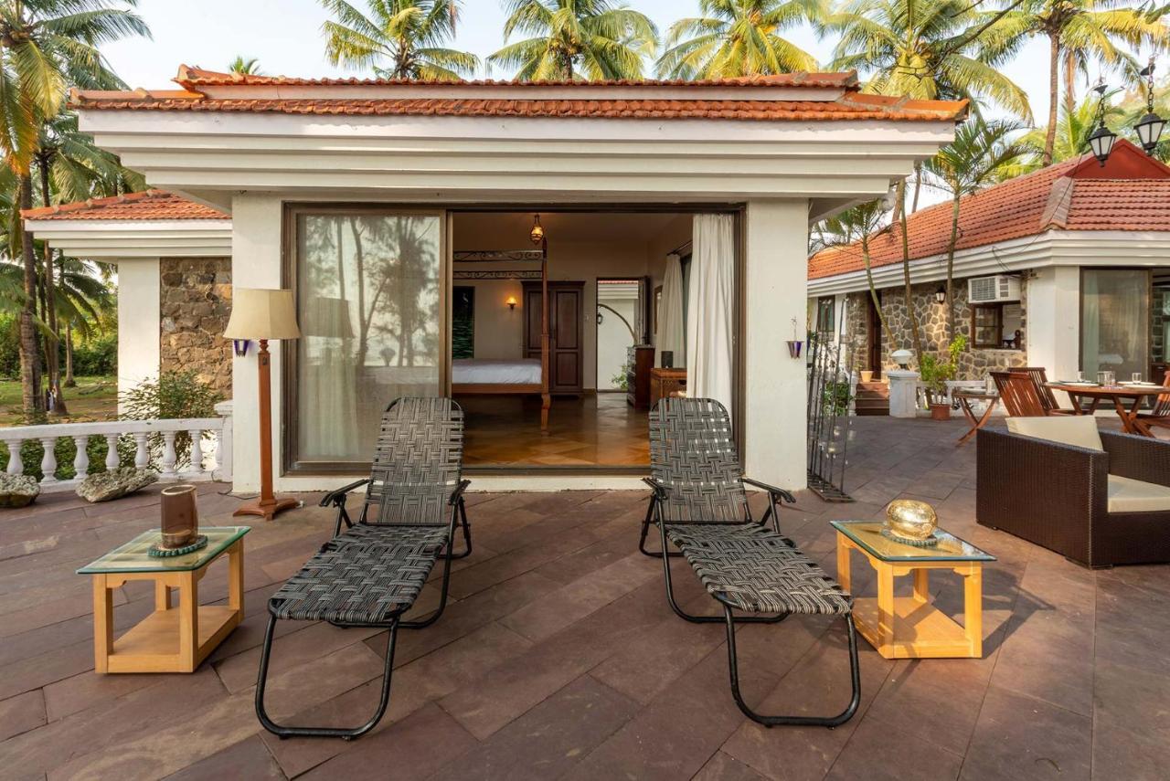Casa Del Mer By Stayvista - Nearby Beach With, Sea-View Rooms & Coconut Farm Alībāg Exterior foto