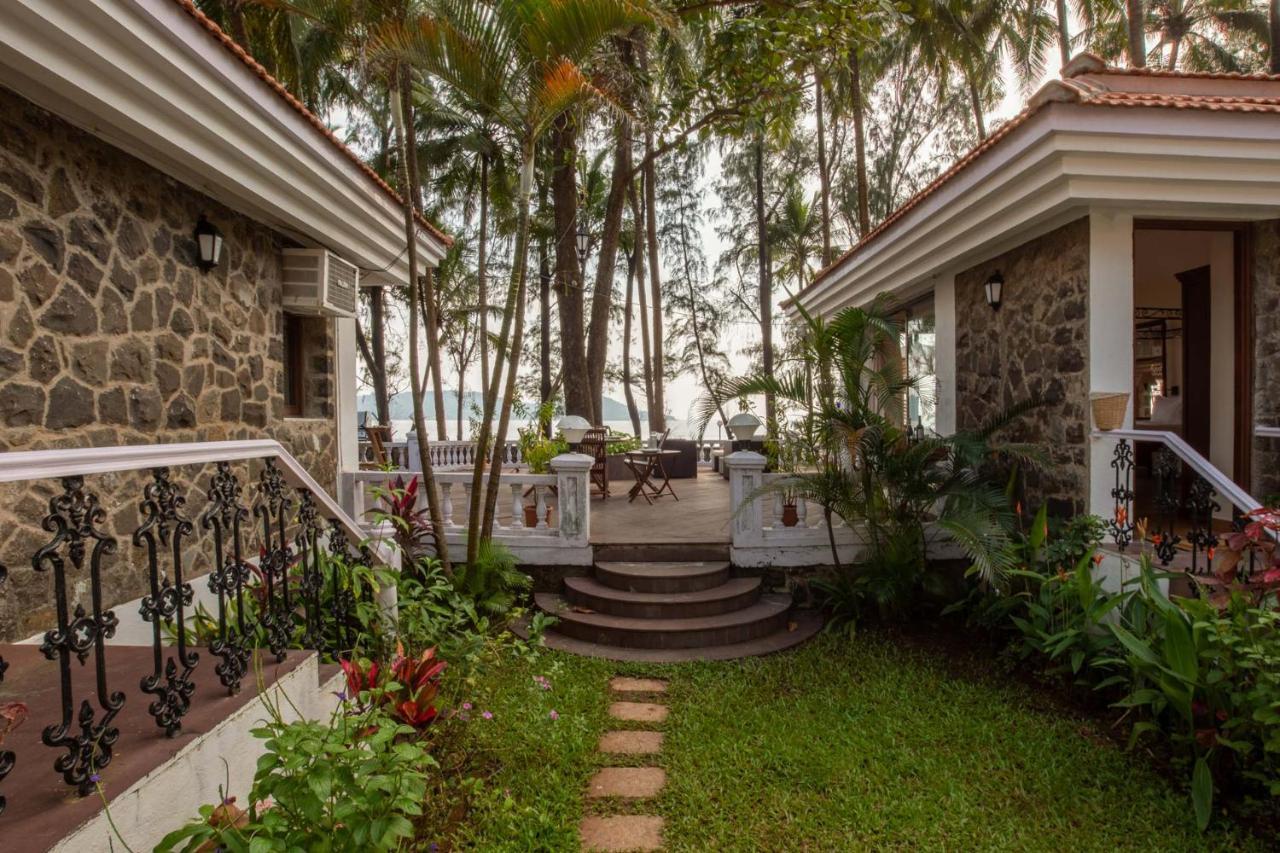 Casa Del Mer By Stayvista - Nearby Beach With, Sea-View Rooms & Coconut Farm Alībāg Exterior foto